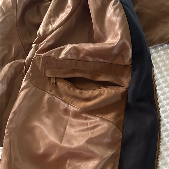 Cutter & Buck Tan Bomber Jacket - Picture 7 of 10